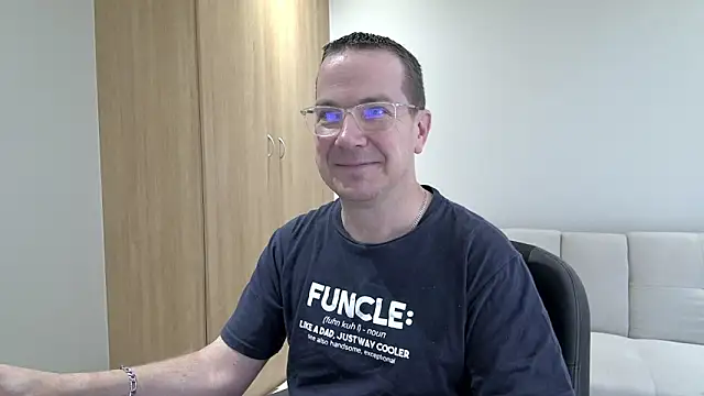 BrettJ81 online show from 09-22-25, 02:12