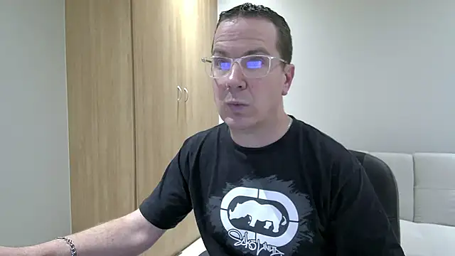 BrettJ81 online show from 09-10-25, 03:33