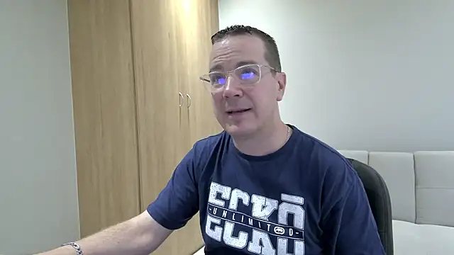 BrettJ81 online show from 03-14-25, 03:36