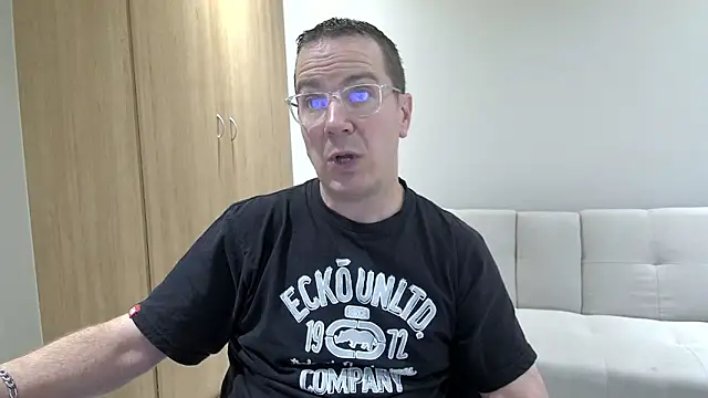 BrettJ81 online show from 03-15-26, 01:40