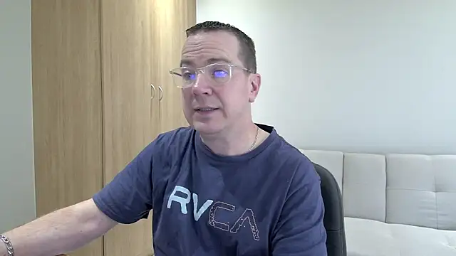 BrettJ81 online show from 09-15-25, 02:28