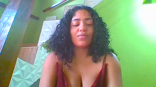 Snapshot of savanahottie chatting on 07-24-26, 02:46 savanahottie online show from 07-24-26, 02:46