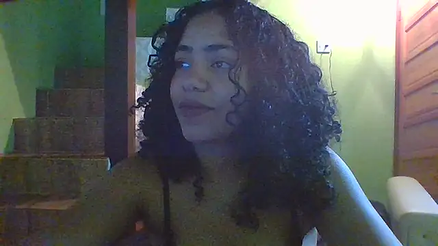 Snapshot of savanahottie chatting on 08-02-26, 06:12 savanahottie online show from 08-02-26, 06:12