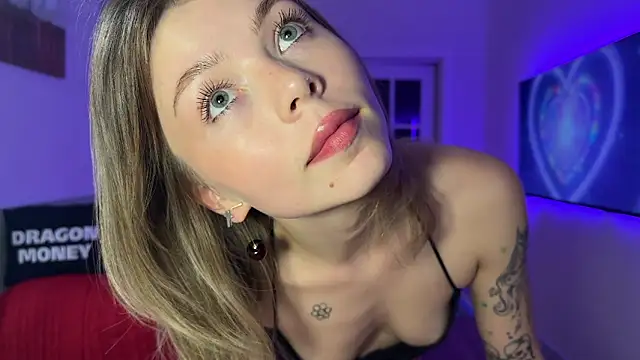 Aliceimhorny online show from 02-18-25, 05:09