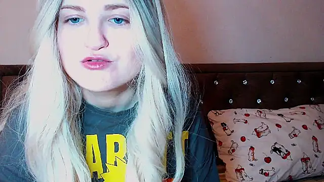 Sara4uu online show from 10-16-25, 11:35