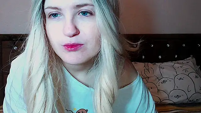 Sara4uu online show from 12-01-25, 10:21