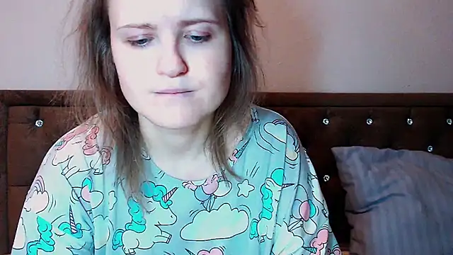 Sara4uu online show from 02-16-26, 11:35