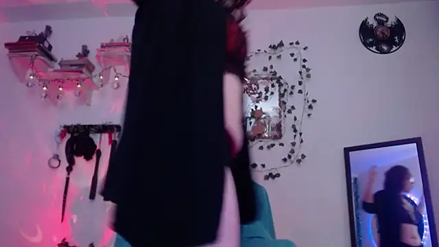 Eve Blue77 online show from 10-12-25, 07:21