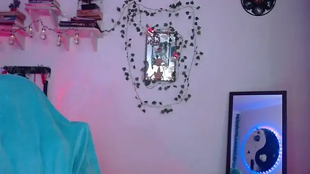 Eve Blue77 online show from 10-09-25, 02:01