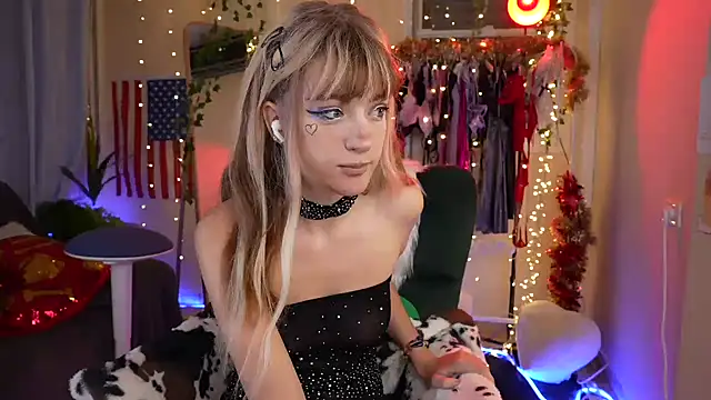 Snapshot of Sandy_Nekochan chatting on 12-01-24, 05:18 Sandy Nekochan online show from 12-01-24, 05:18