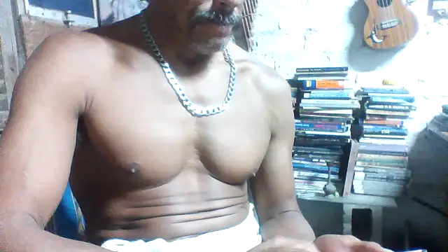 Snapshot of kvr27 chatting on 06-28-26, 12:39 kvr27 online show from 06-28-26, 12:39