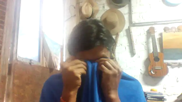 Snapshot of kvr27 chatting on 07-17-26, 11:51 kvr27 online show from 07-17-26, 11:51