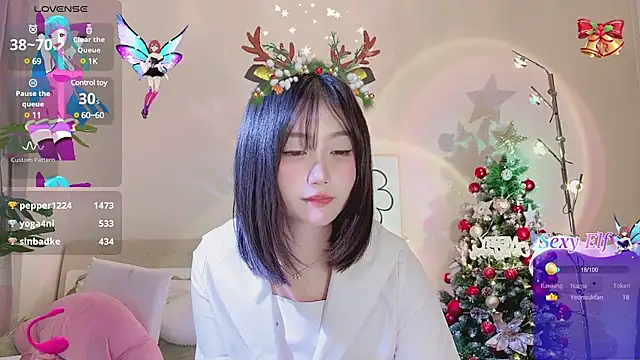 Dennielle- online show from 12-24-24, 10:11