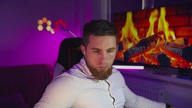 Sweeet  boy online show from 02-21-26, 11:45