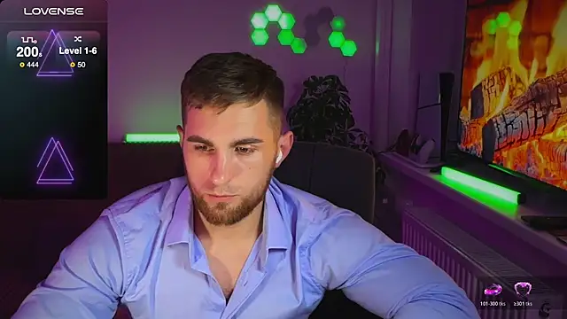 Sweeet  boy online show from 10-28-25, 01:32