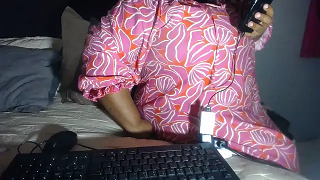 CandyBoobsXx online show from 05-31-26, 04:02