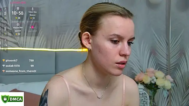 Snapshot of AmaliaBell chatting on 02-15-25, 01:16 AmaliaBell online show from 02-15-25, 01:16