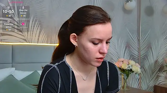 Snapshot of AmaliaBell chatting on 03-21-25, 01:23 AmaliaBell online show from 03-21-25, 01:23