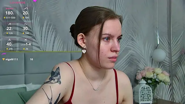 Snapshot of AmaliaBell chatting on 09-23-25, 01:07 AmaliaBell online show from 09-23-25, 01:07