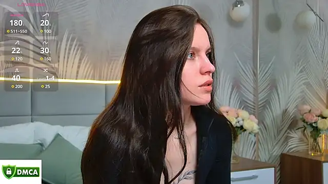 Snapshot of AmaliaBell chatting on 03-20-25, 01:15 AmaliaBell online show from 03-20-25, 01:15