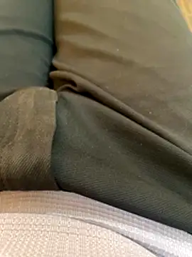 u wan me online show from 12-22-25, 03:28