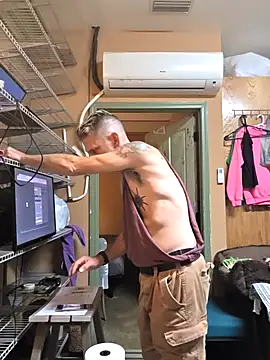 leahcimnikral online show from 09-19-25, 01:31