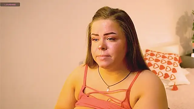 Snapshot of Sheila_queen_ chatting on 02-25-26, 01:33 Sheila queen online show from 02-25-26, 01:33