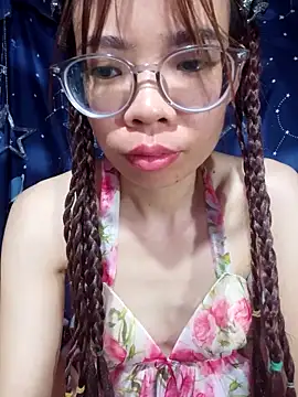   Mai-love19   online show from 05-07-26, 12:48