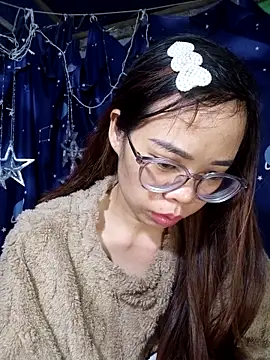   Mai-love19   online show from 11-28-25, 12:38