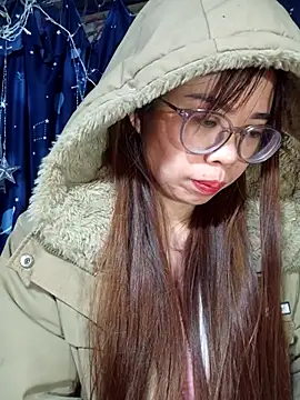   Mai-love19   online show from 11-29-25, 12:44