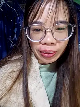   Mai-love19   online show from 11-22-25, 10:30