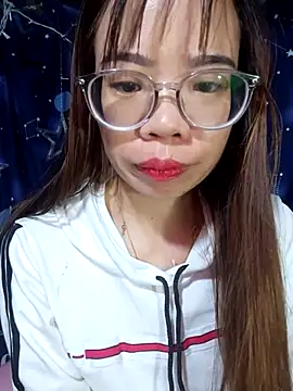   Mai-love19   online show from 11-15-25, 10:36