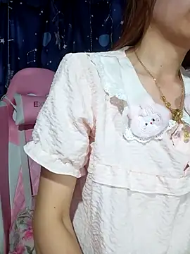   Mai-love19   online show from 05-23-26, 02:32