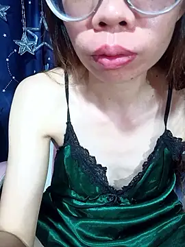 Snapshot of __Mai-love19__ chatting on 06-12-26, 11:08 Mai-love19 online show from 06-12-26, 11:08