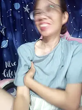 Snapshot of __Mai-love19__ chatting on 06-27-26, 05:13 Mai-love19 online show from 06-27-26, 05:13