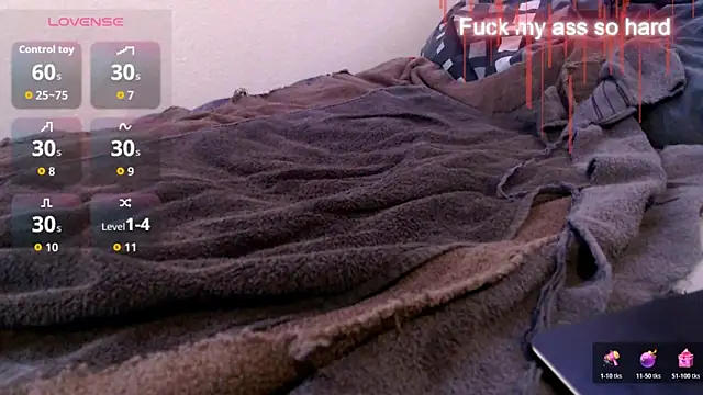 Snapshot of -sluttyass- chatting on 12-20-25, 11:51 -sluttyass- online show from 12-20-25, 11:51