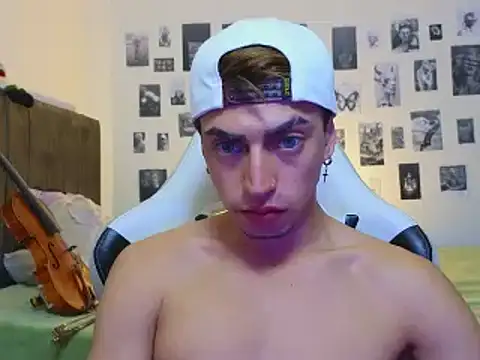 perlman gigolo2 online show from 12-17-24, 04:43