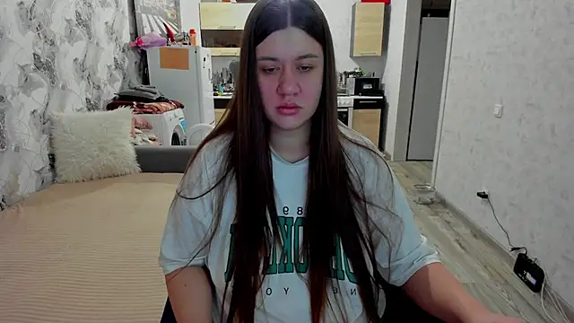 Snapshot of Lis_Kollen chatting on 11-10-25, 11:04 Lis Kollen online show from 11-10-25, 11:04