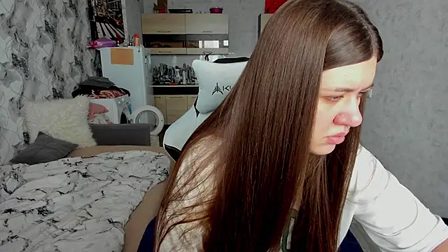 Snapshot of Lis_Kollen chatting on 11-11-25, 08:20 Lis Kollen online show from 11-11-25, 08:20