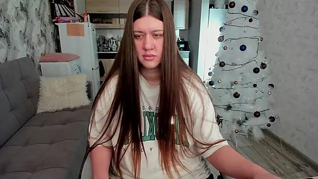 Snapshot of Lis_Kollen chatting on 12-14-25, 08:09 Lis Kollen online show from 12-14-25, 08:09