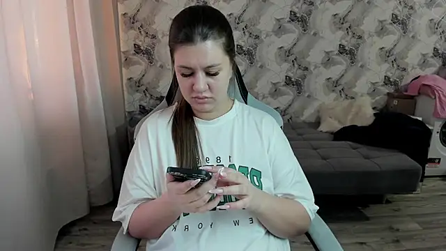 Snapshot of Lis_Kollen chatting on 02-25-26, 11:32 Lis Kollen online show from 02-25-26, 11:32