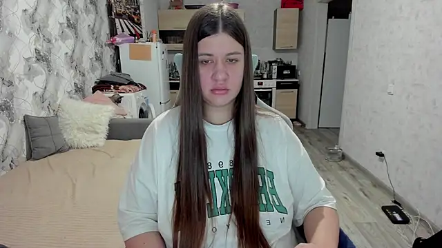 Snapshot of Lis_Kollen chatting on 11-14-25, 11:14 Lis Kollen online show from 11-14-25, 11:14