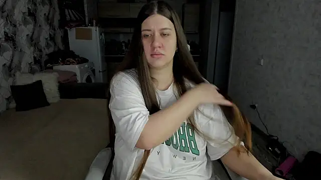 Snapshot of Lis_Kollen chatting on 11-23-25, 10:03 Lis Kollen online show from 11-23-25, 10:03