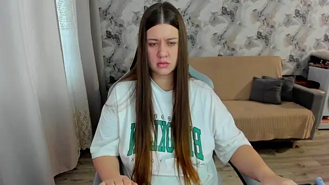 Snapshot of Lis_Kollen chatting on 10-06-25, 11:00 Lis Kollen online show from 10-06-25, 11:00