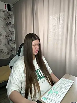 Snapshot of Lis_Kollen chatting on 02-09-26, 09:51 Lis Kollen online show from 02-09-26, 09:51