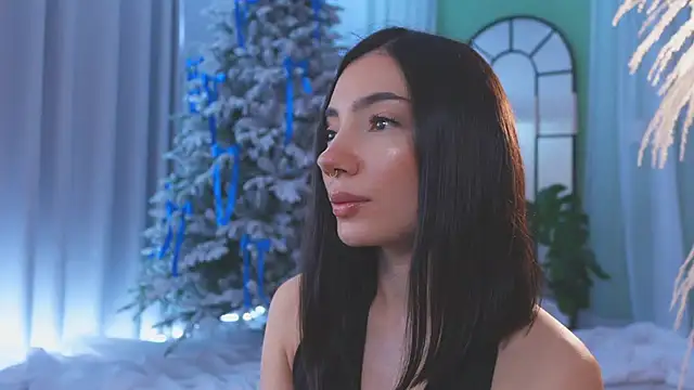 AmyArmstrong online show from 12-16-25, 05:39