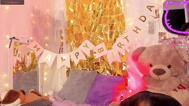 natalie jaensen online show from 03-25-26, 09:57