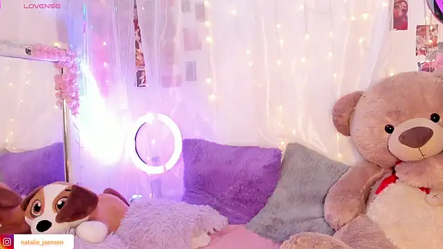 natalie jaensen online show from 02-26-26, 06:19