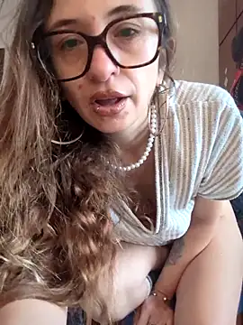 Snapshot of xgabyenlalunax chatting on 02-21-25, 03:10 xgabyenlalunax online show from 02-21-25, 03:10
