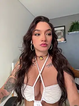 DaniDusan  online show from 04-20-26, 07:37